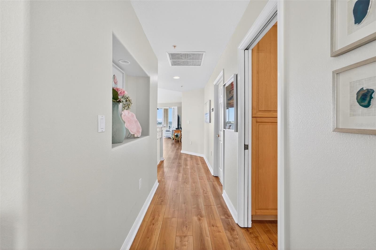 BAYPOINTE VISTA 1 - Residential