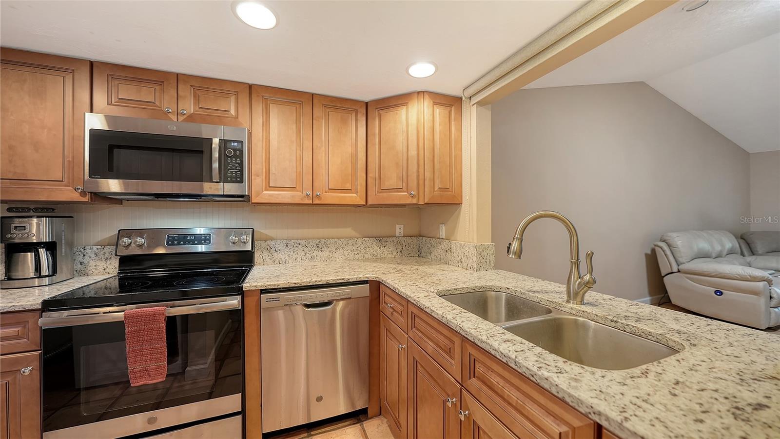 JEFFERSON PINES II - Residential