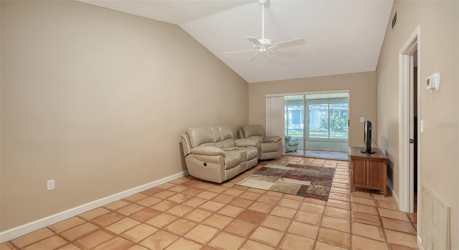 JEFFERSON PINES II - Residential