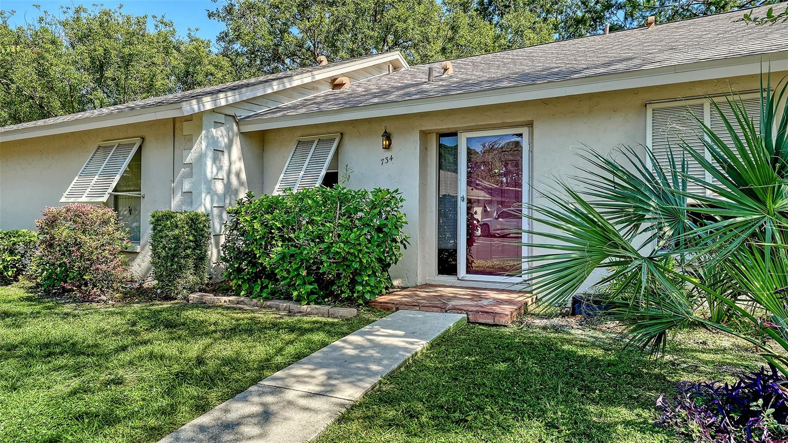 734 N JEFFERSON AVENUE 734