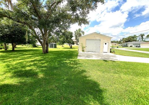 A home in NORTH PORT