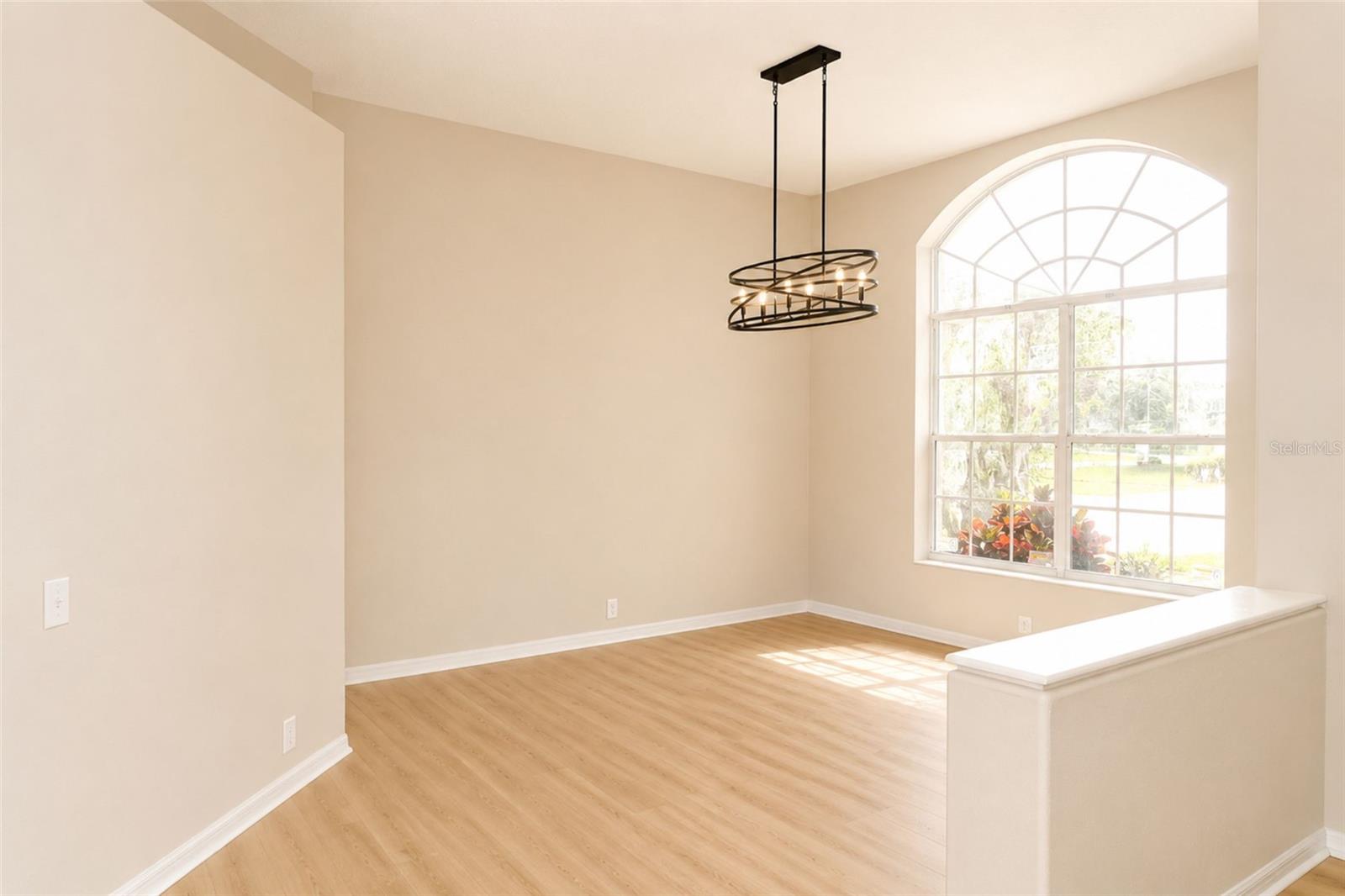 17316 HIALEAH DRIVE