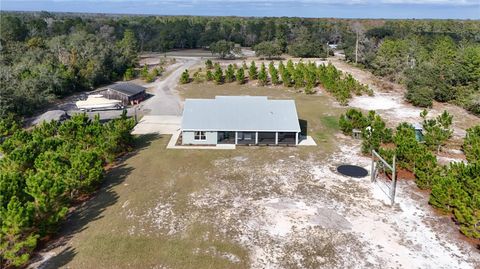 Tiny photo for 25214 Black Bear Lane, Eustis, FL 32736 (MLS # G5105473)