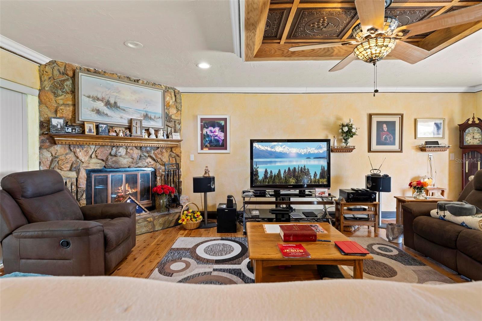 ACREAGE - Residential