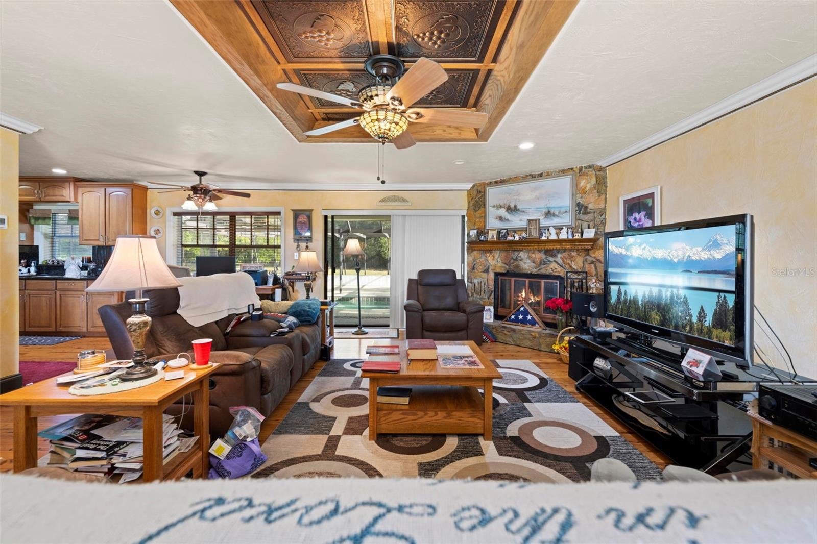 ACREAGE - Residential