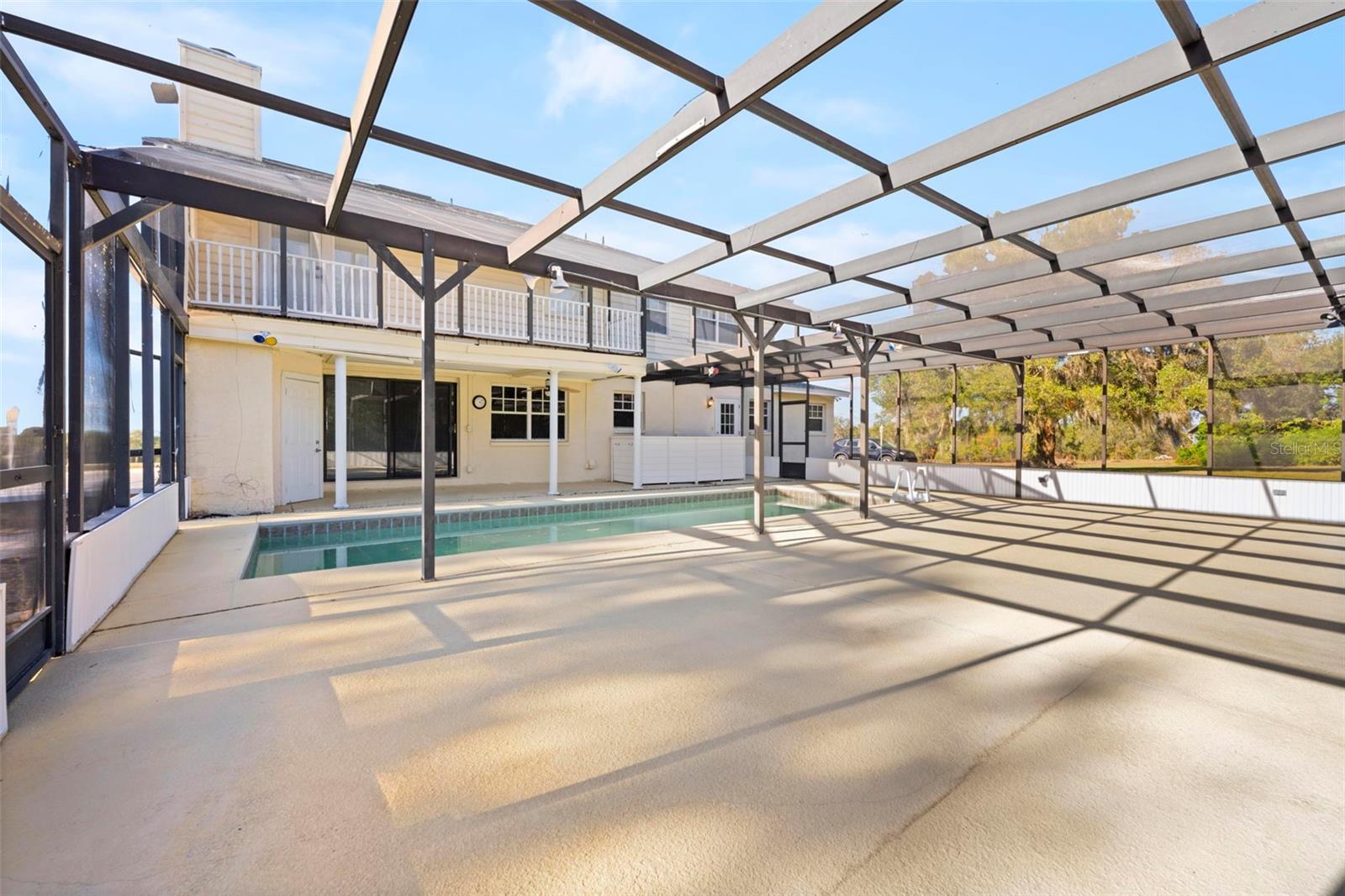 ACREAGE - Residential