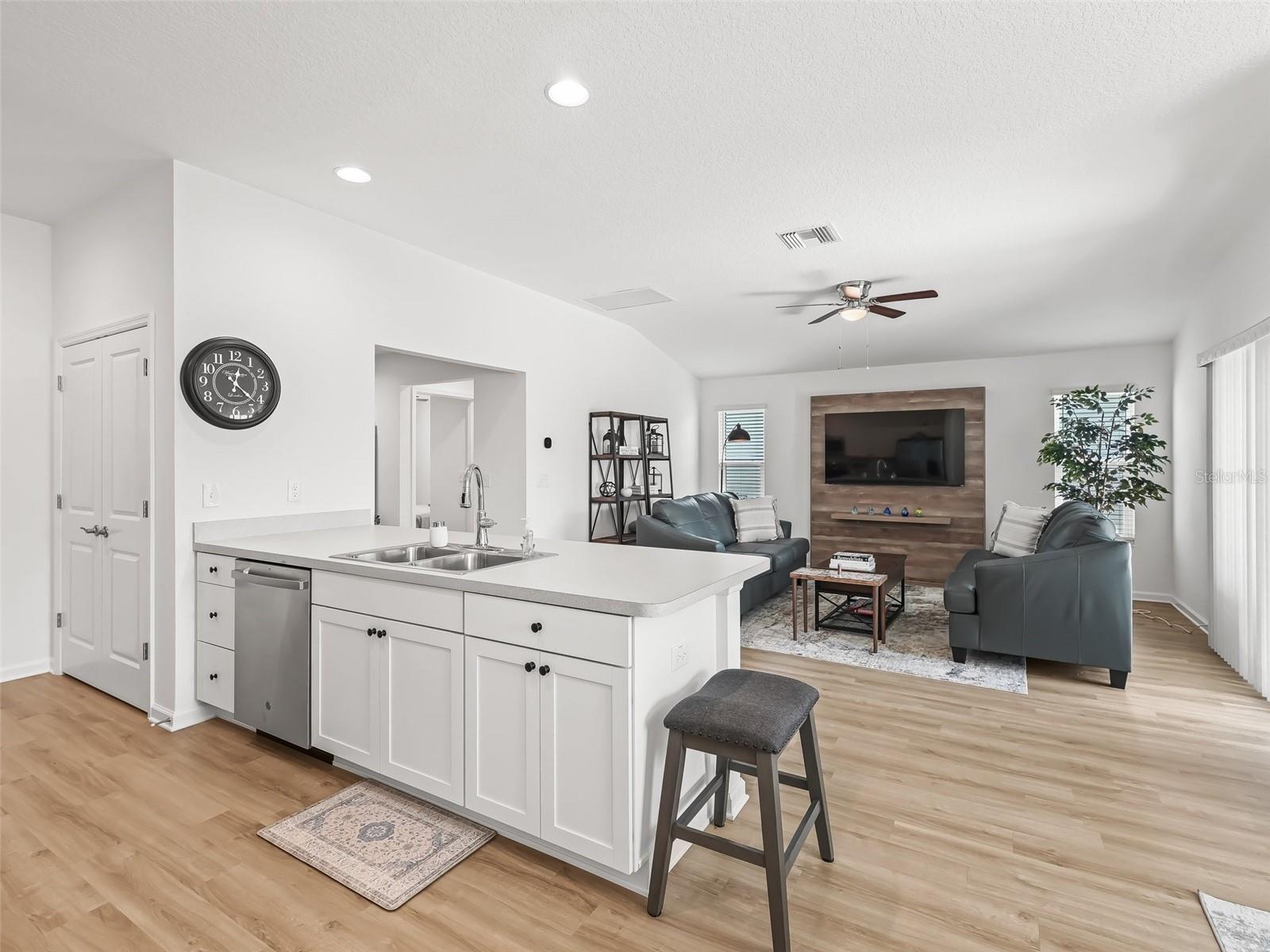 THE VILLAGES - Residential Lease