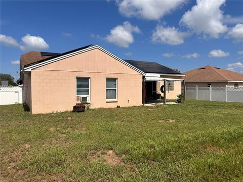 A home in DAVENPORT