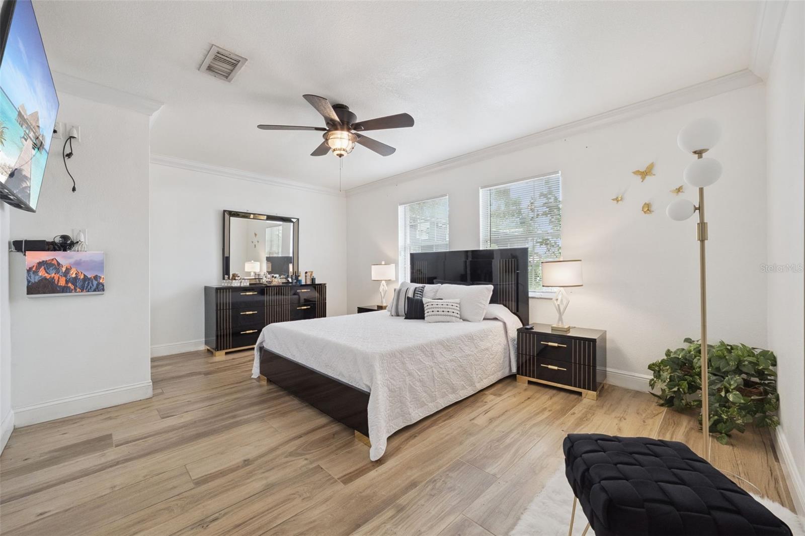 MEADOW COVE - Residential