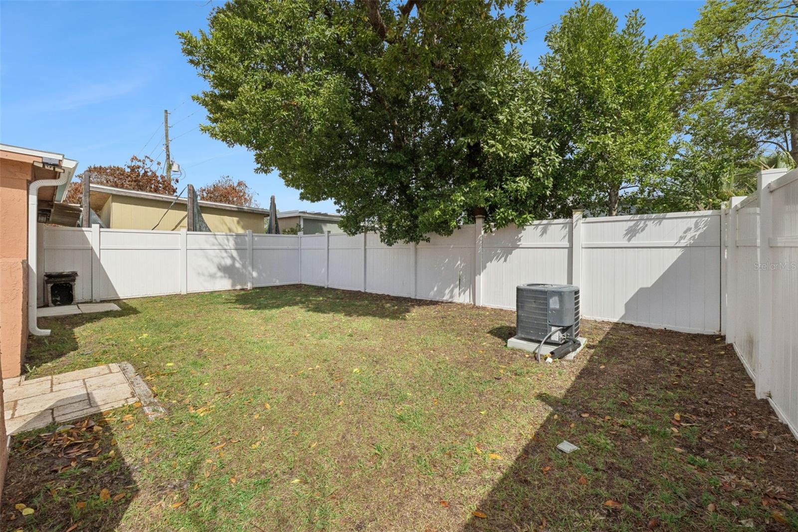 MEADOW COVE - Residential