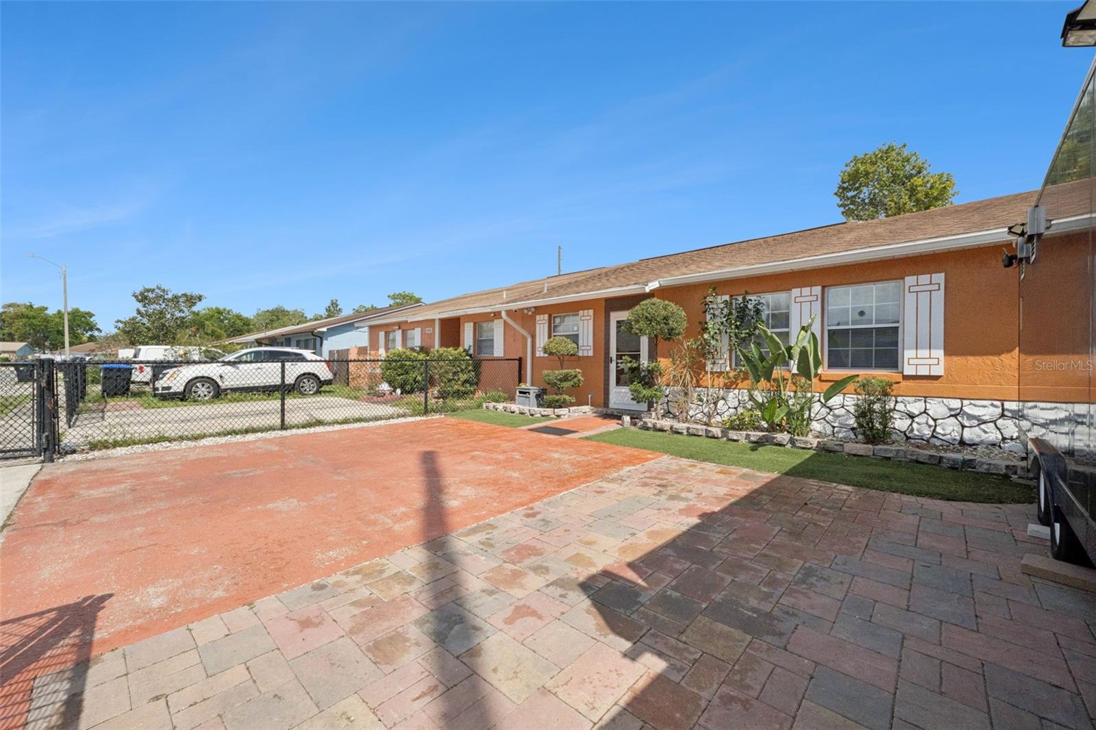 MEADOW COVE - Residential