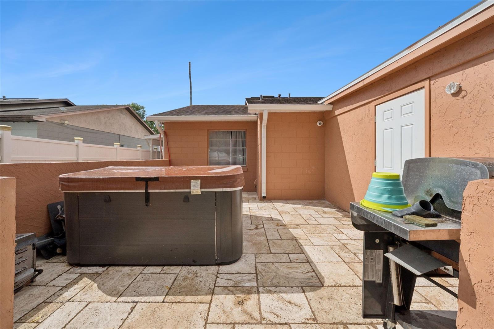 MEADOW COVE - Residential