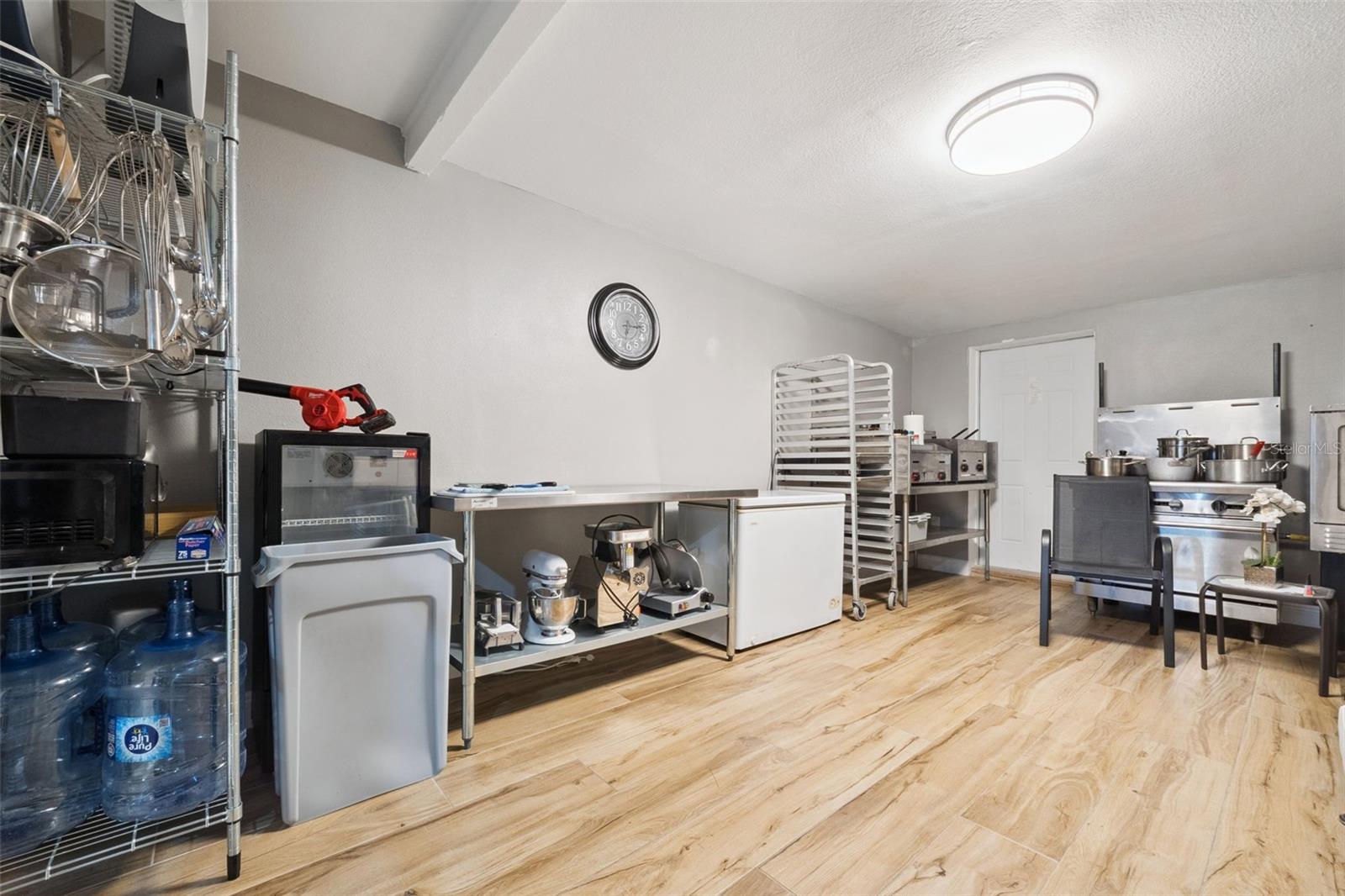 MEADOW COVE - Residential