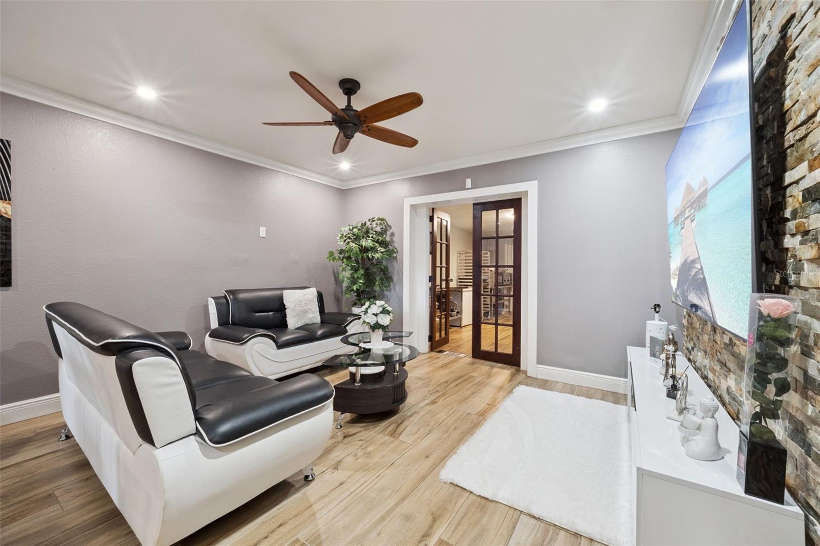 MEADOW COVE - Residential