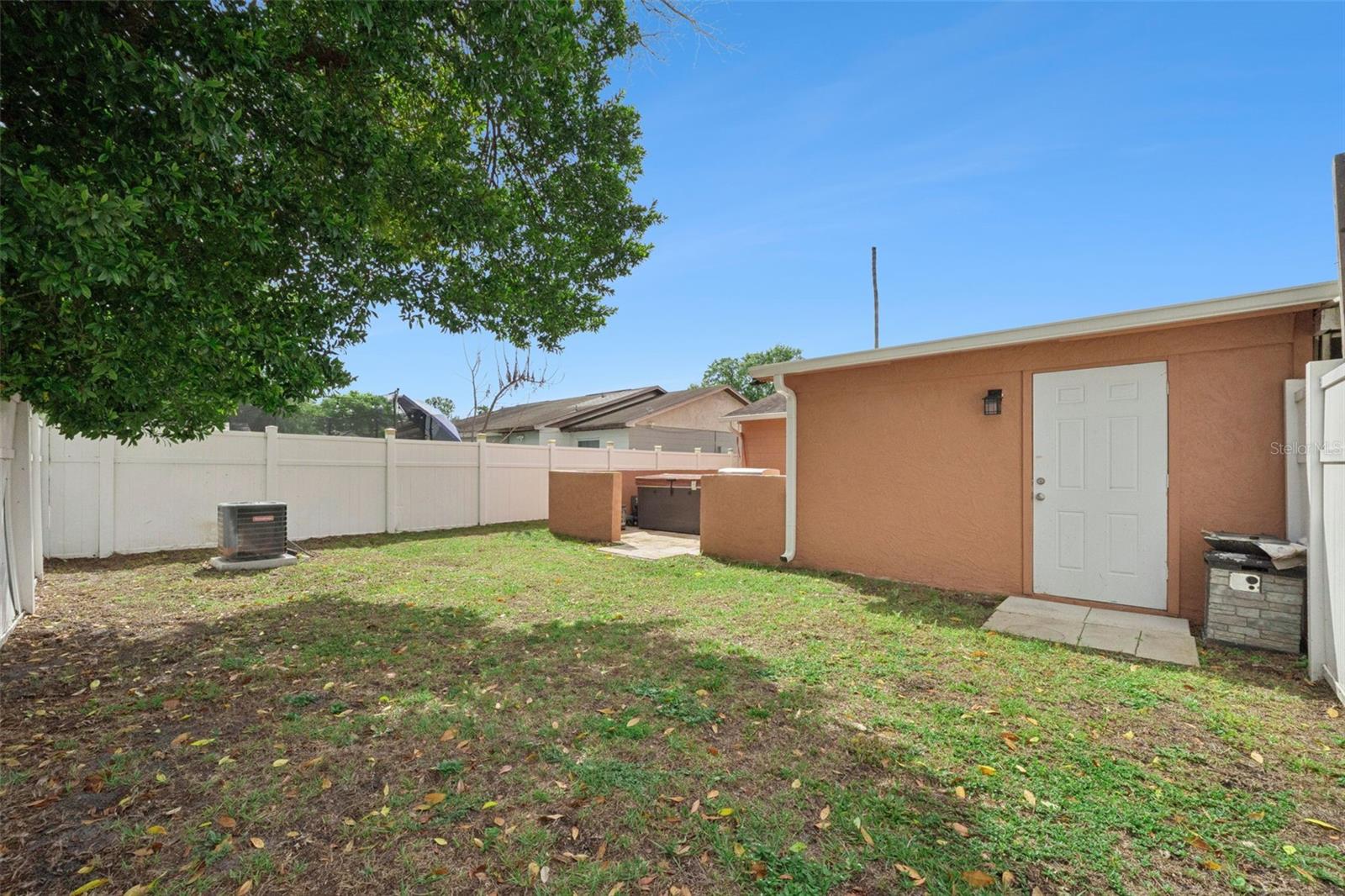 MEADOW COVE - Residential