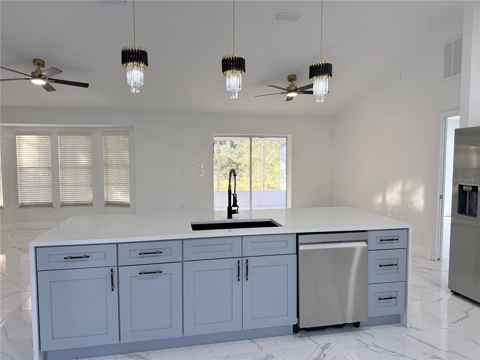 SPRING HILL - Residential