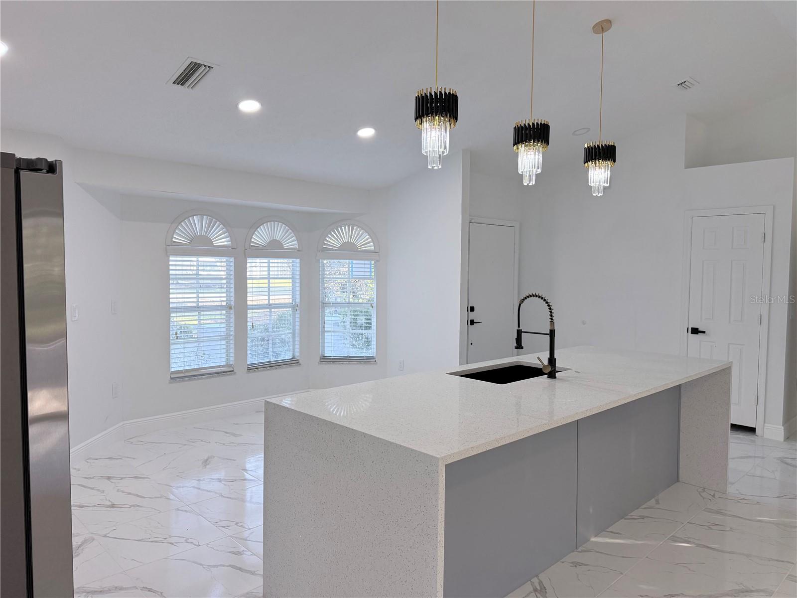 SPRING HILL - Residential