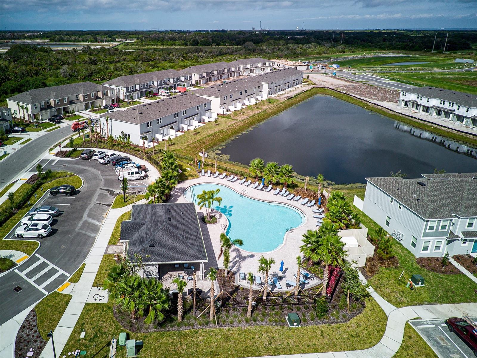 ARTISAN LAKES EDGESTONE NORTH PH I & II - Residential Lease