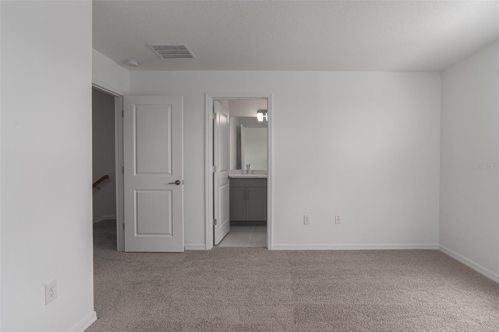 ARTISAN LAKES EDGESTONE NORTH PH I & II - Residential Lease