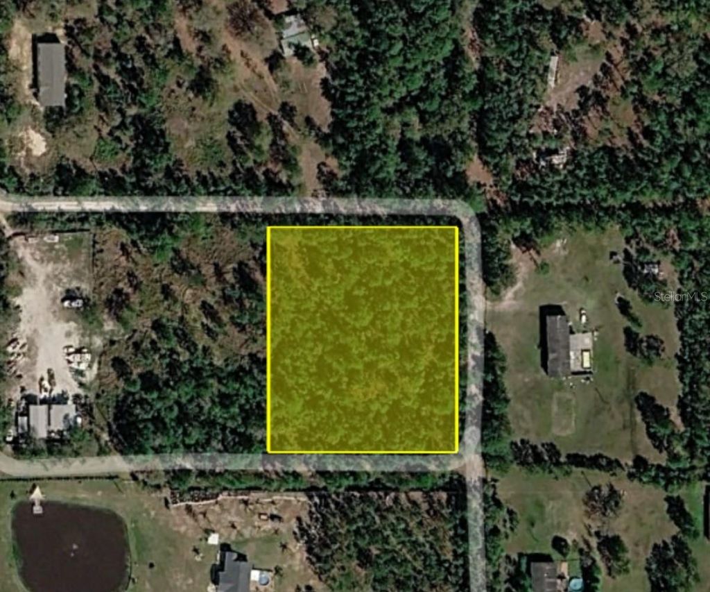 Photo of Tbd State Road 33, Clermont, FL 34711 (MLS # G5110608)