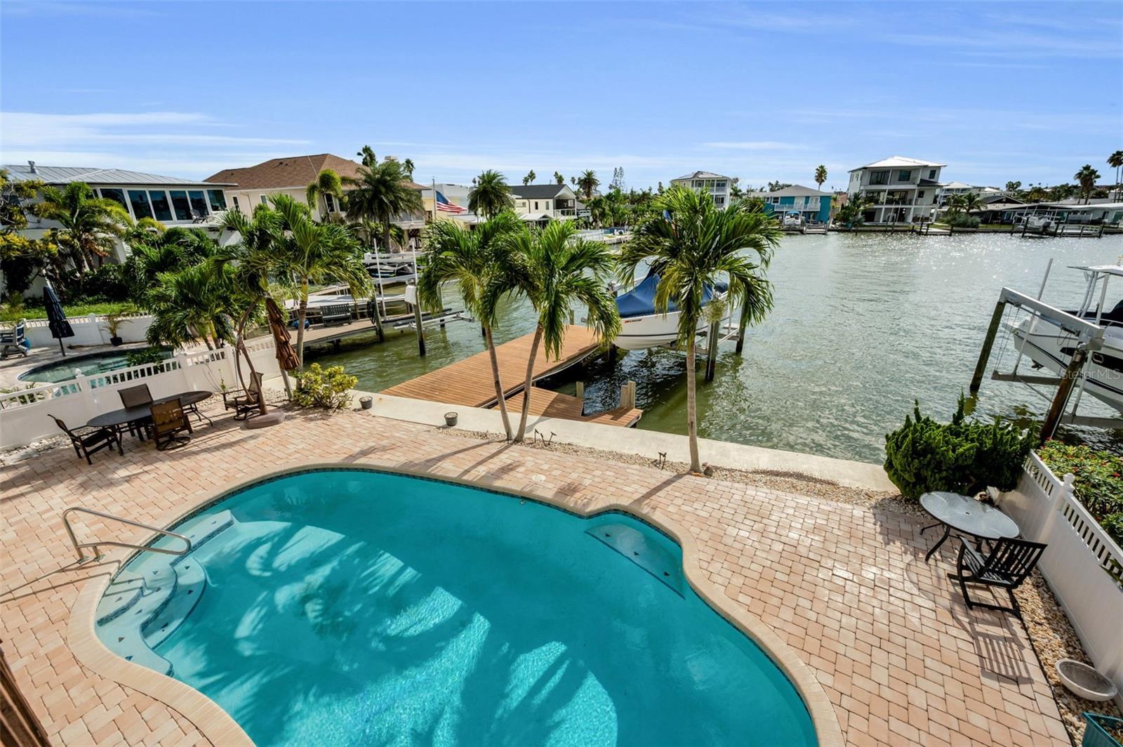 REDINGTON BEACH HOMES 7TH ADD - Residential