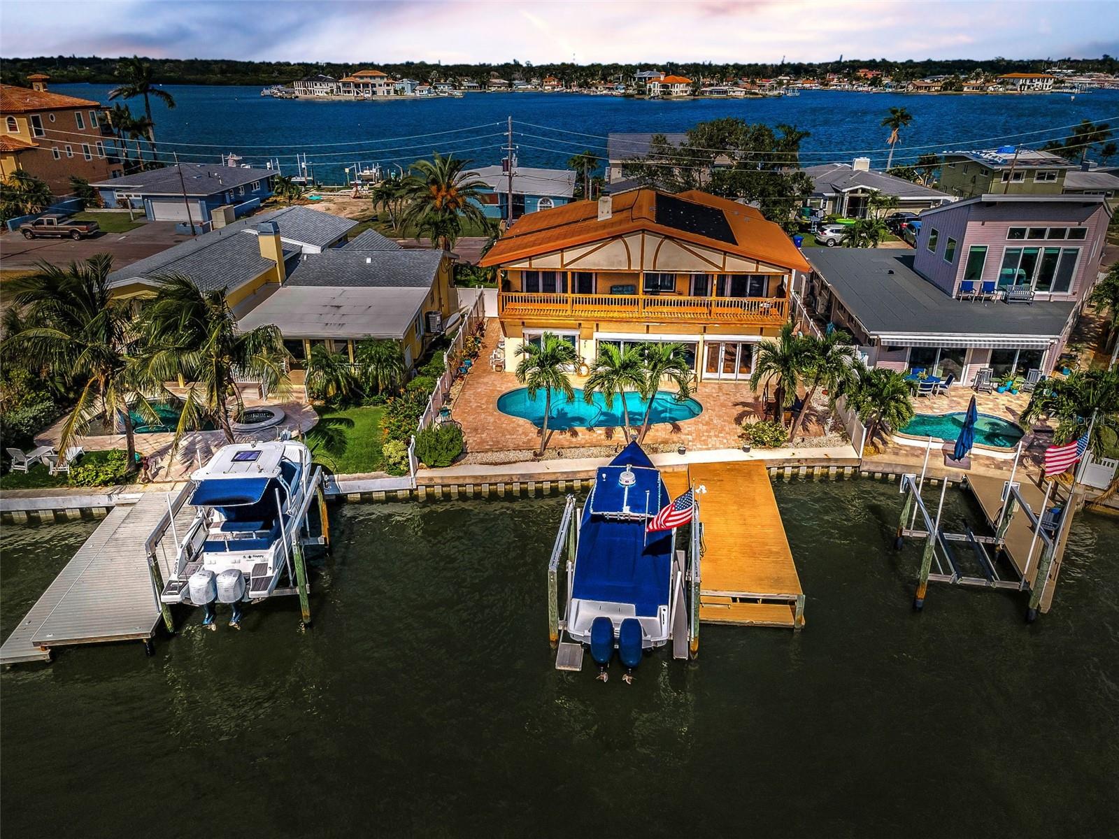 REDINGTON BEACH HOMES 7TH ADD - Residential