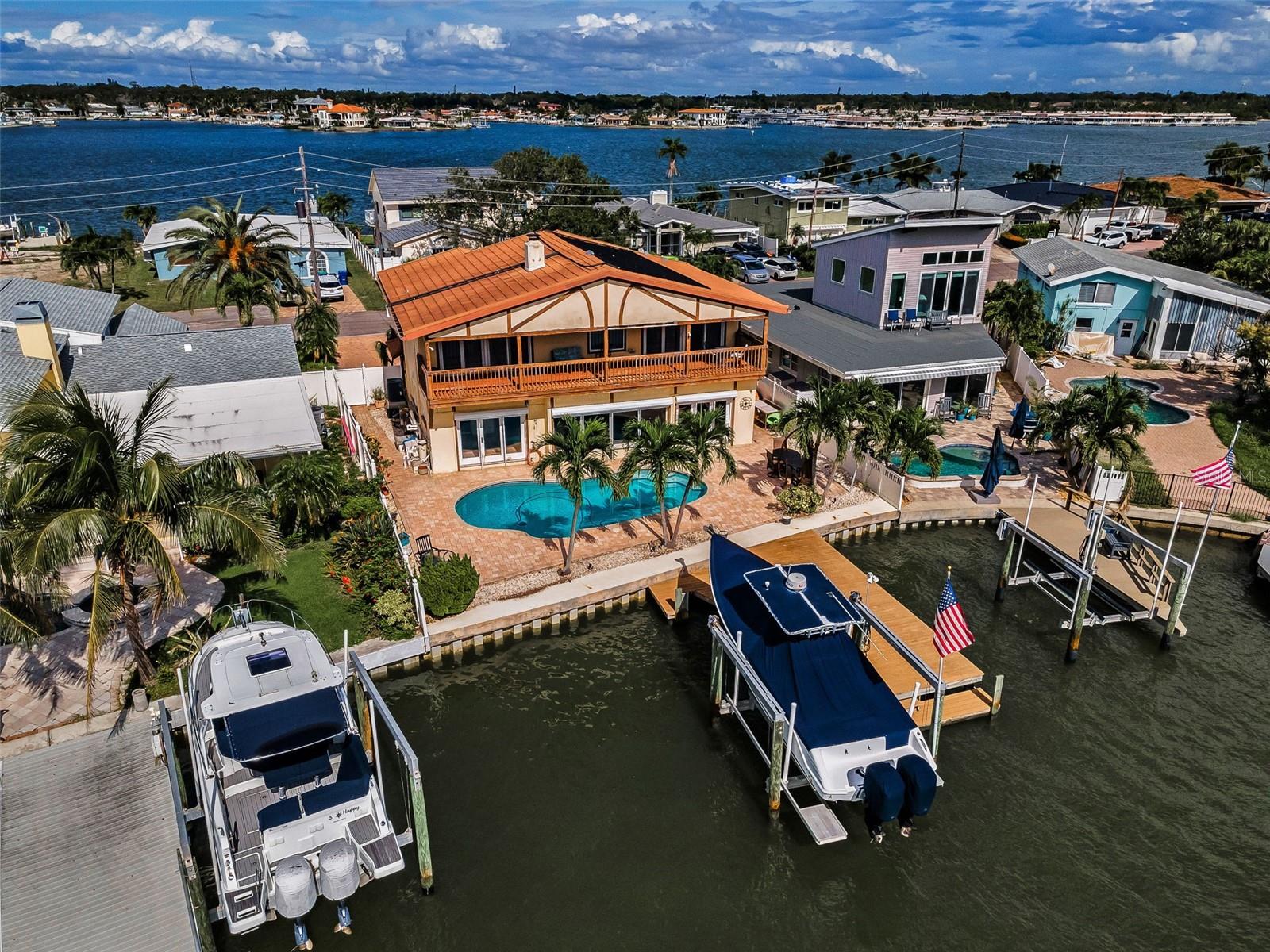 REDINGTON BEACH HOMES 7TH ADD - Residential