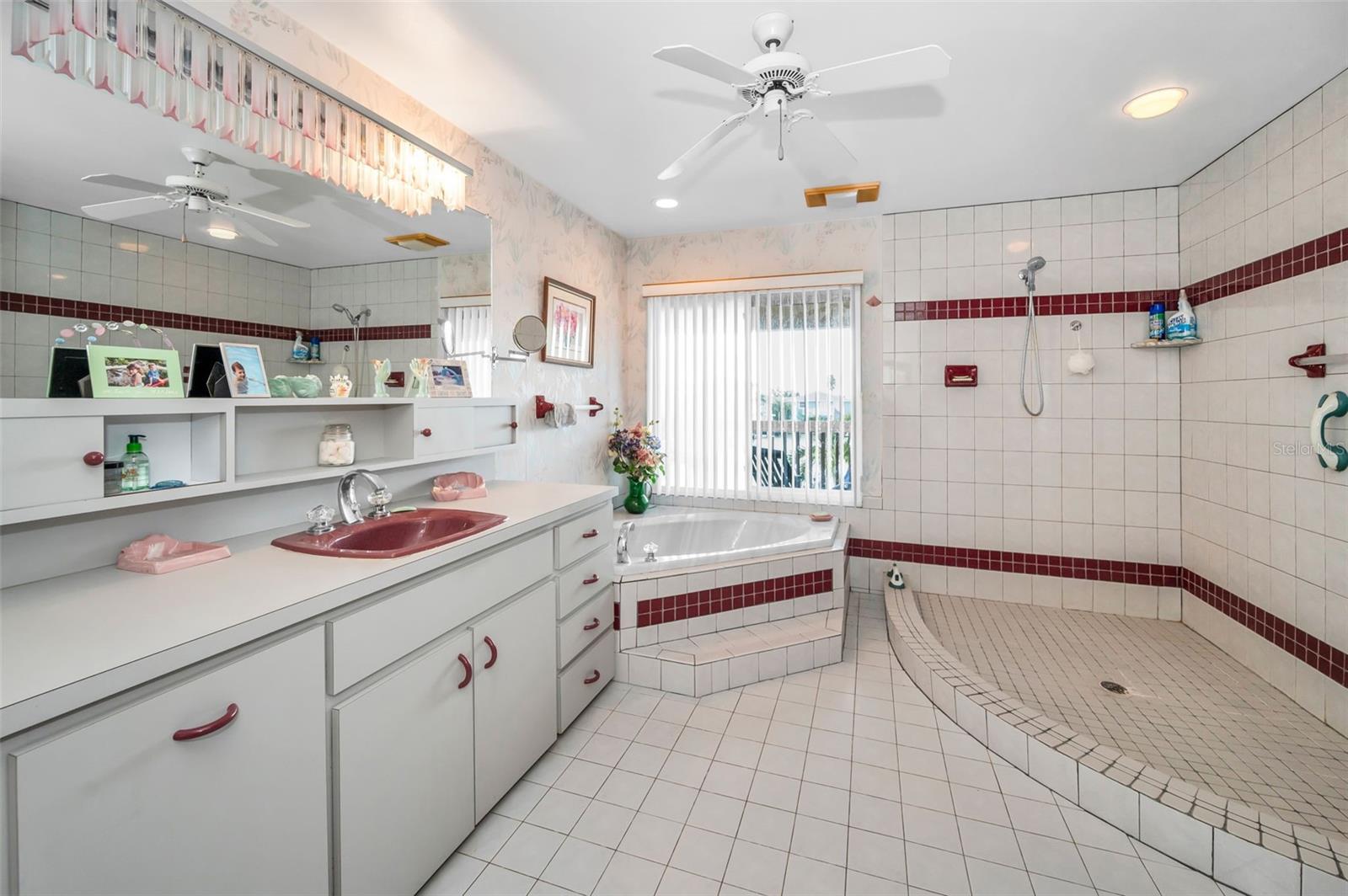 REDINGTON BEACH HOMES 7TH ADD - Residential