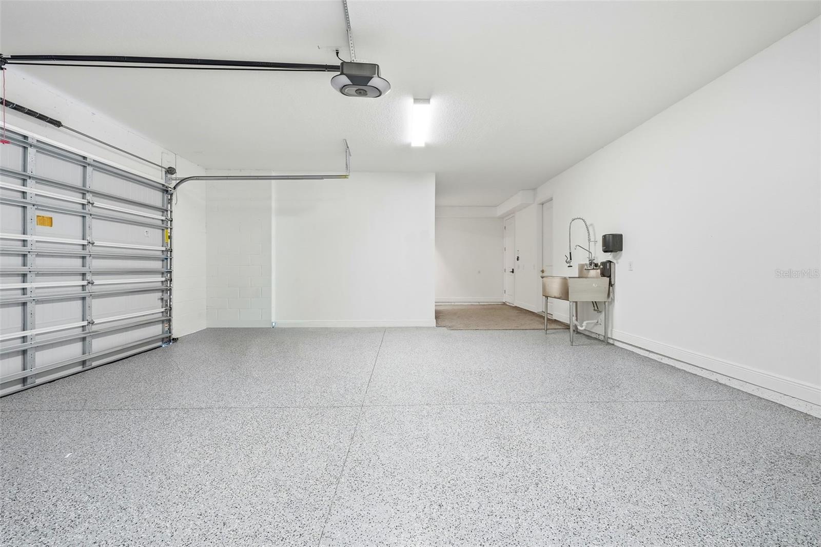 POITRAS EAST N-7 - Residential