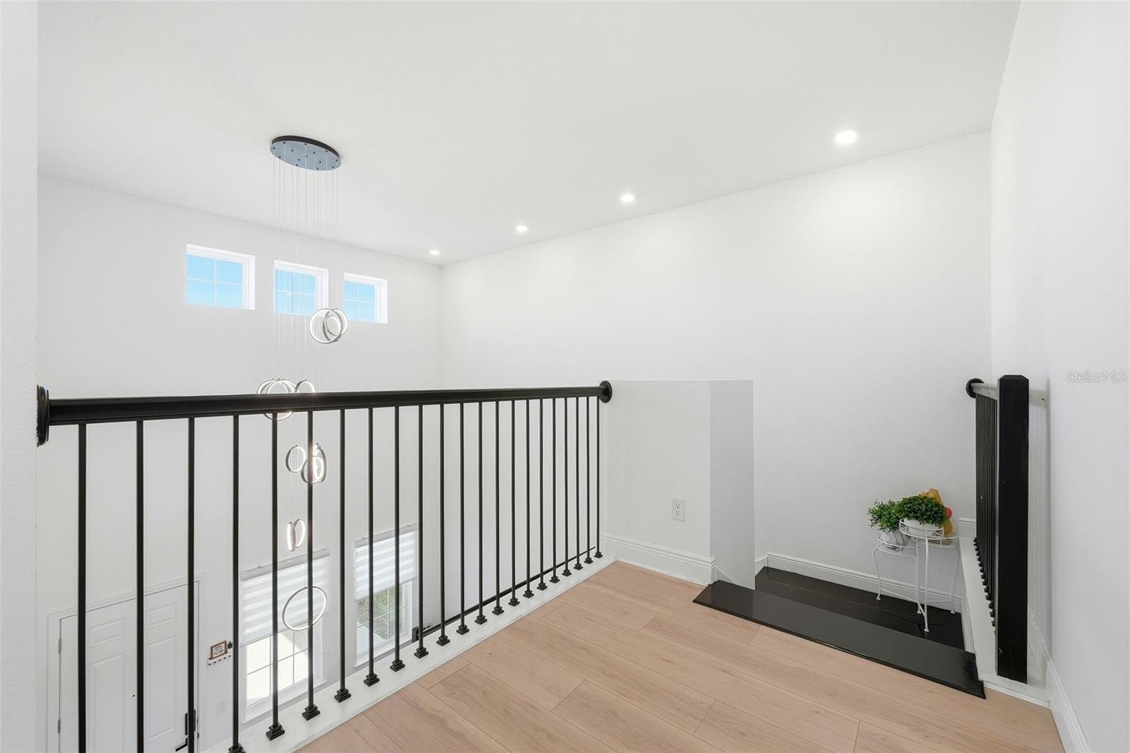 POITRAS EAST N-7 - Residential