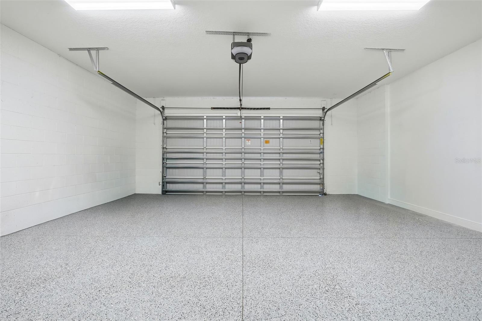 POITRAS EAST N-7 - Residential