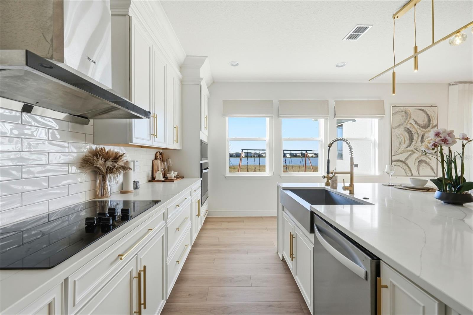 POITRAS EAST N-7 - Residential