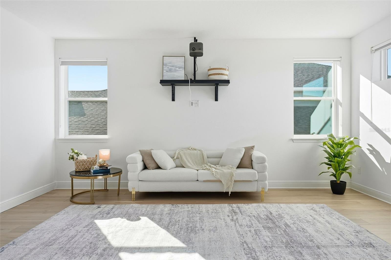 POITRAS EAST N-7 - Residential