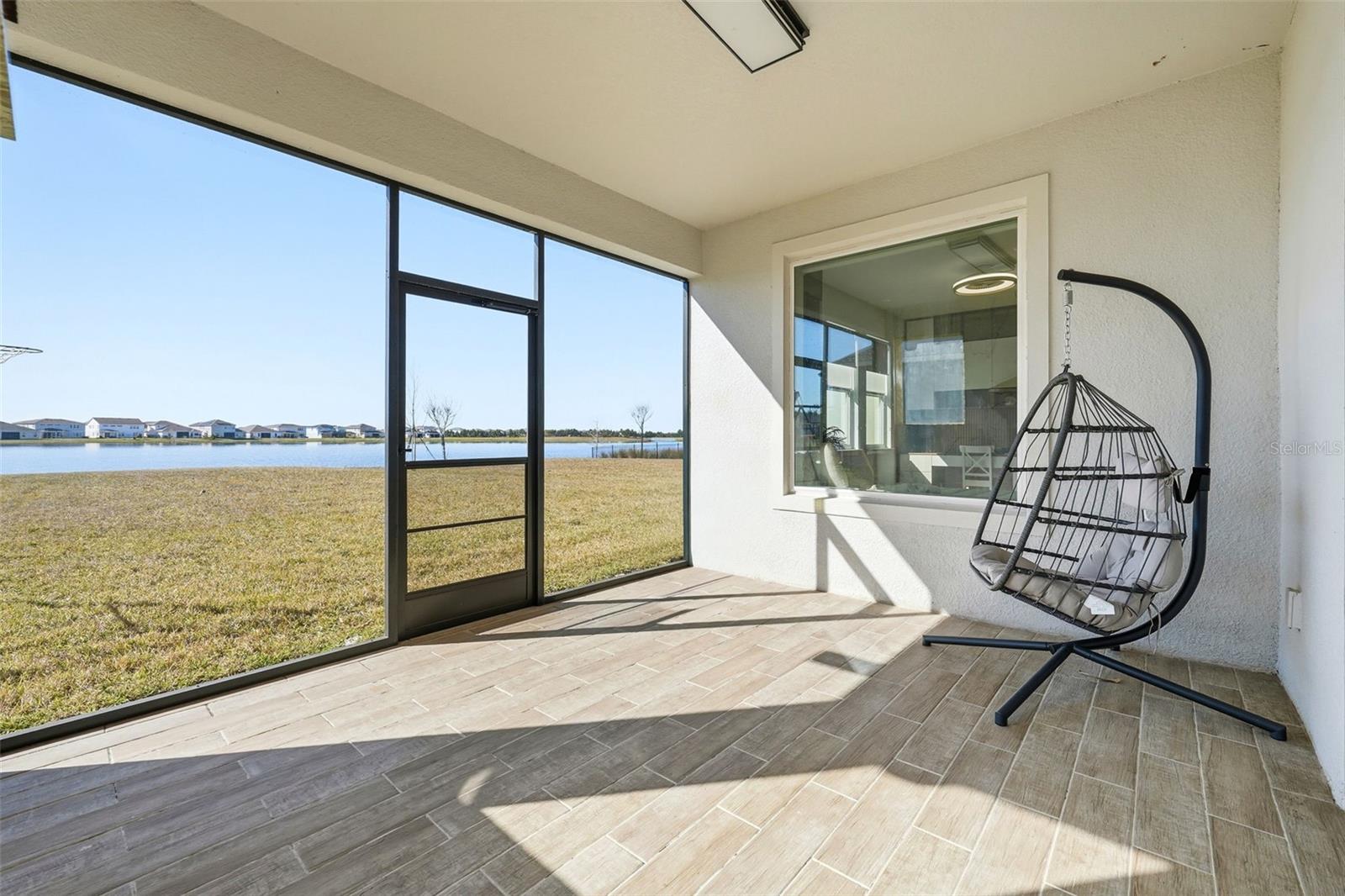 POITRAS EAST N-7 - Residential