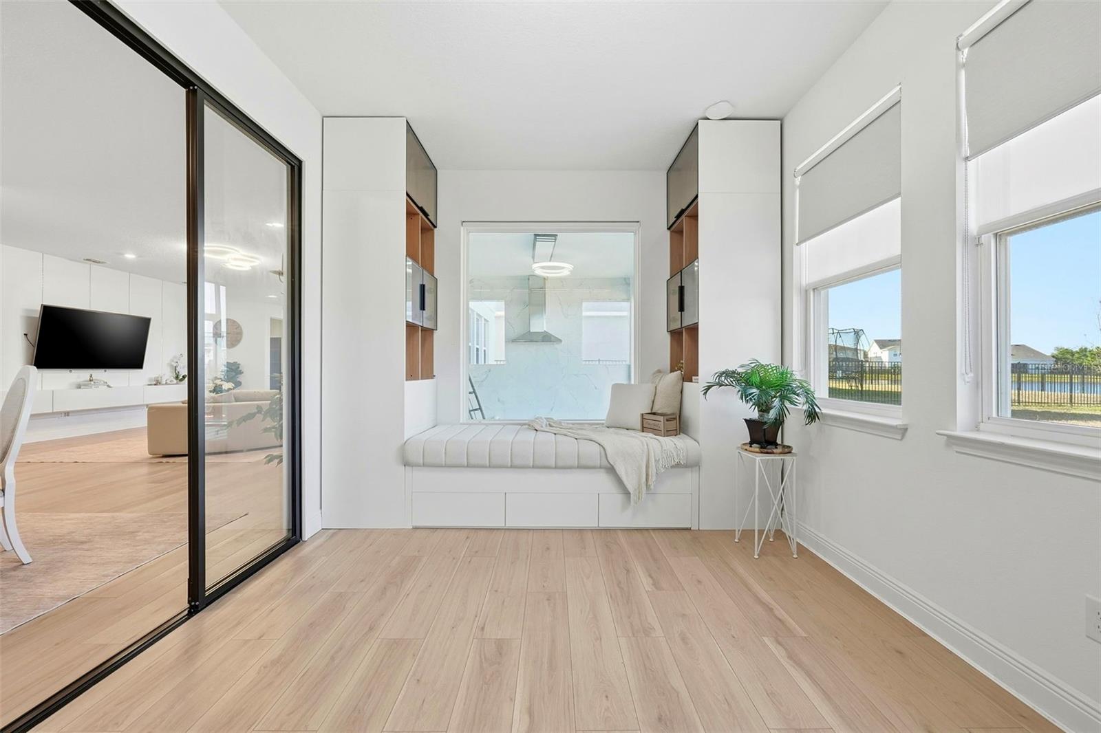 POITRAS EAST N-7 - Residential