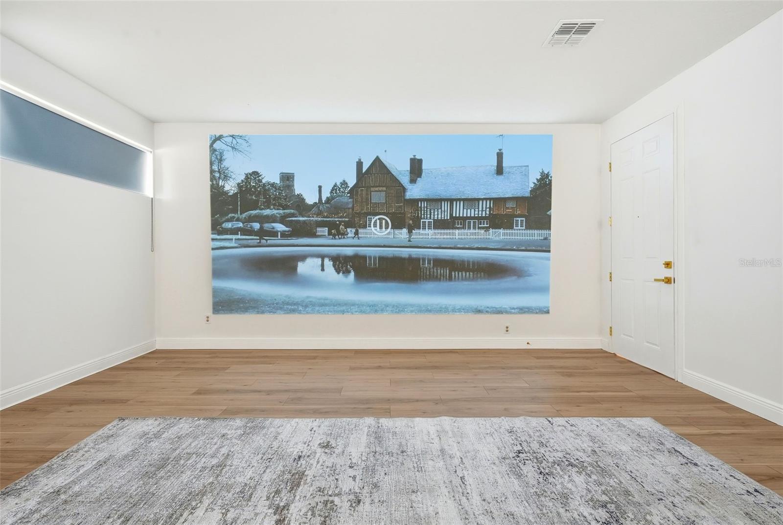 POITRAS EAST N-7 - Residential