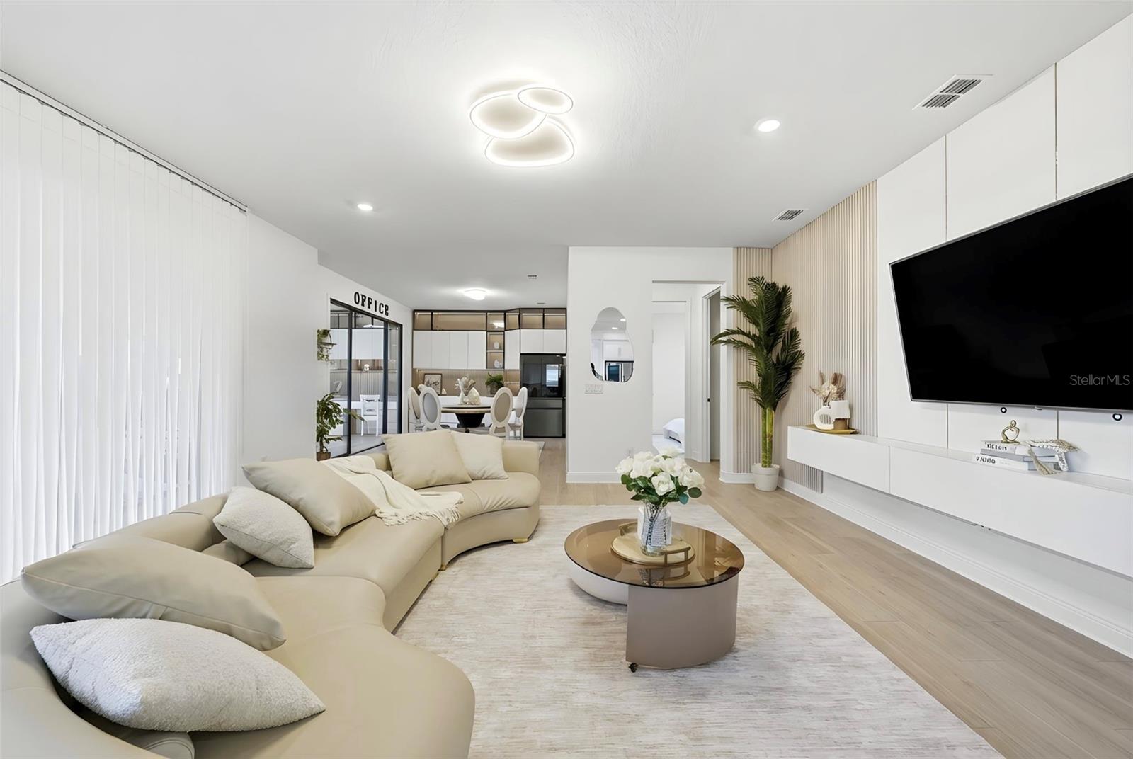 POITRAS EAST N-7 - Residential