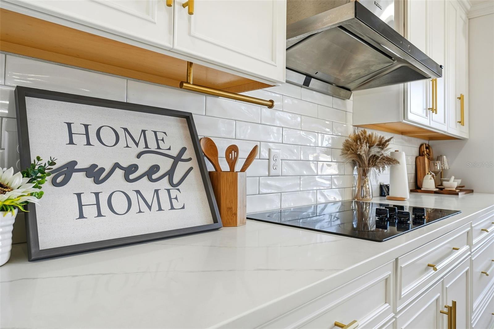 POITRAS EAST N-7 - Residential