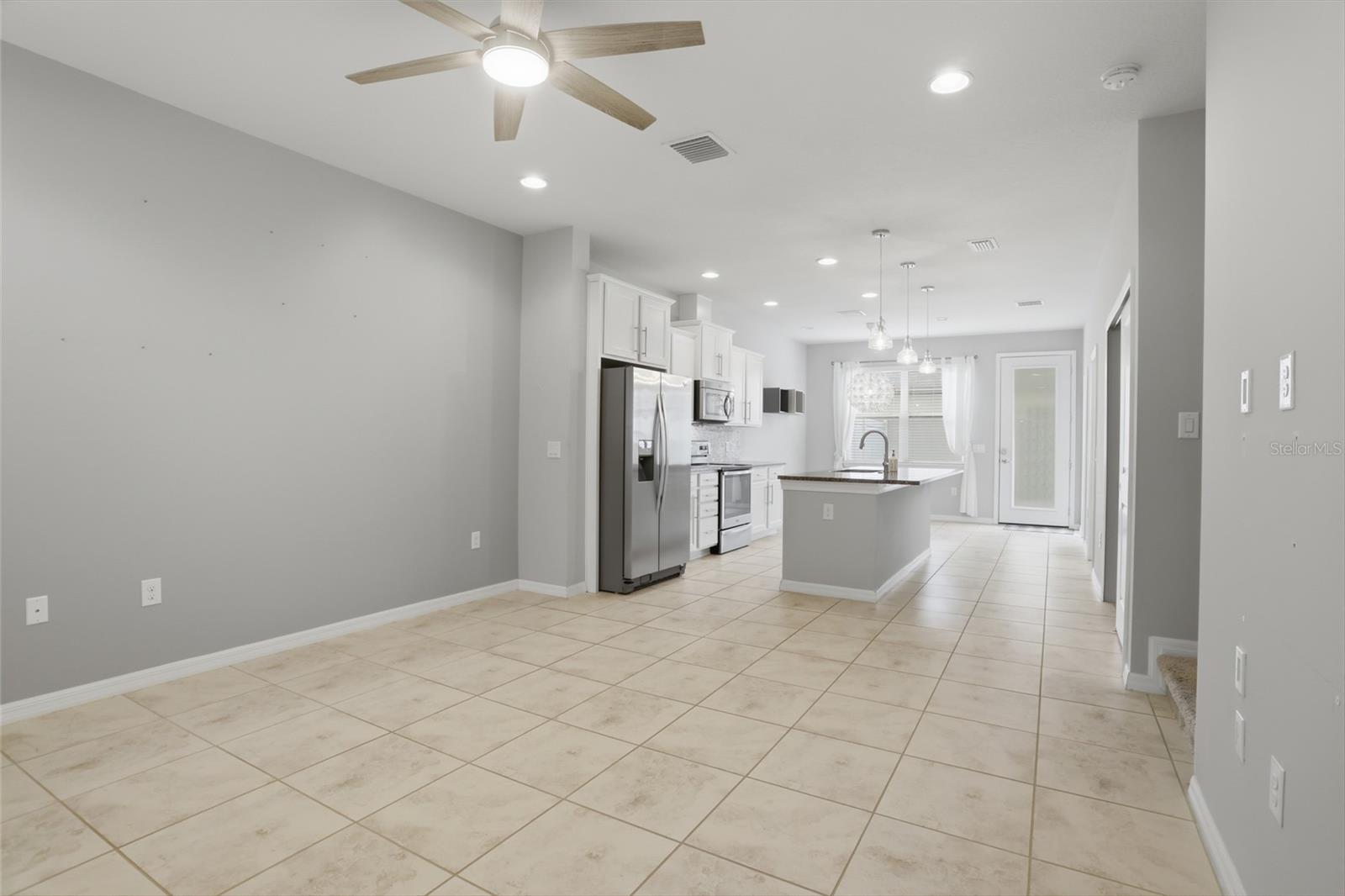 LAKEVIEW POINTE/HORIZON WEST P - Residential