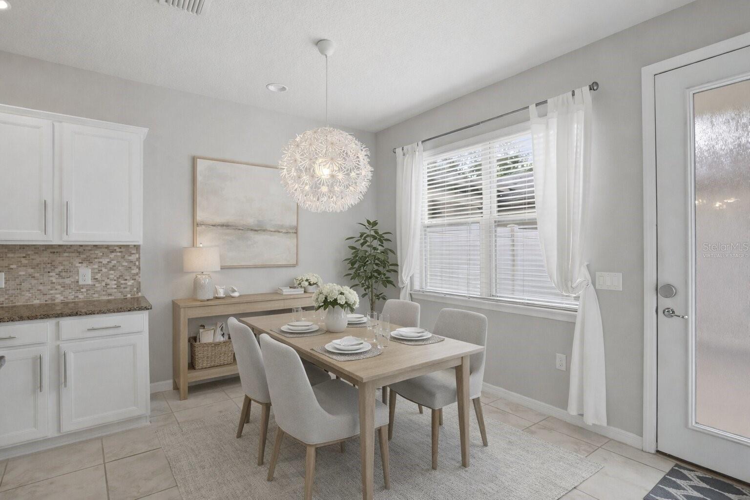 LAKEVIEW POINTE/HORIZON WEST P - Residential