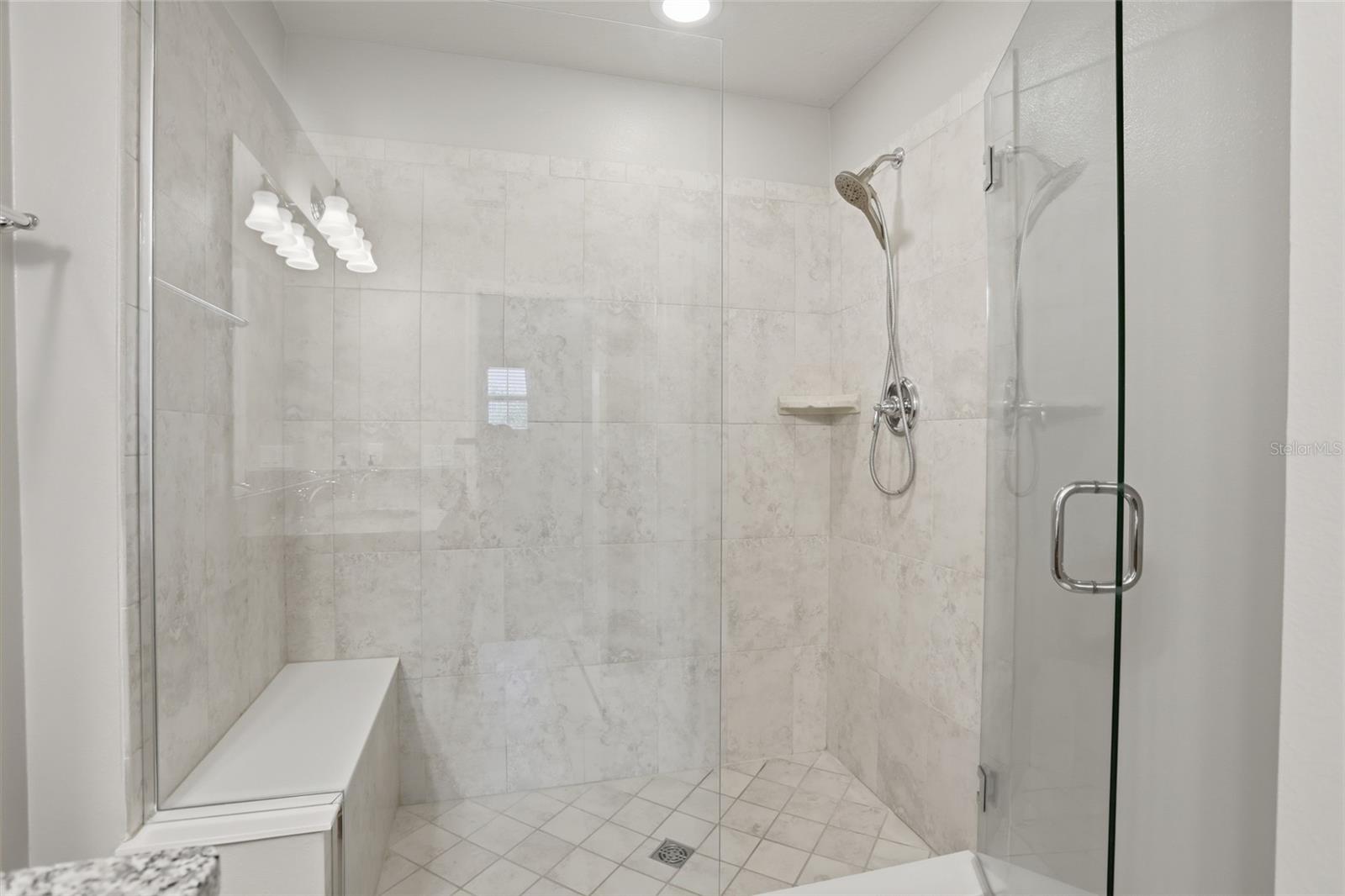 LAKEVIEW POINTE/HORIZON WEST P - Residential