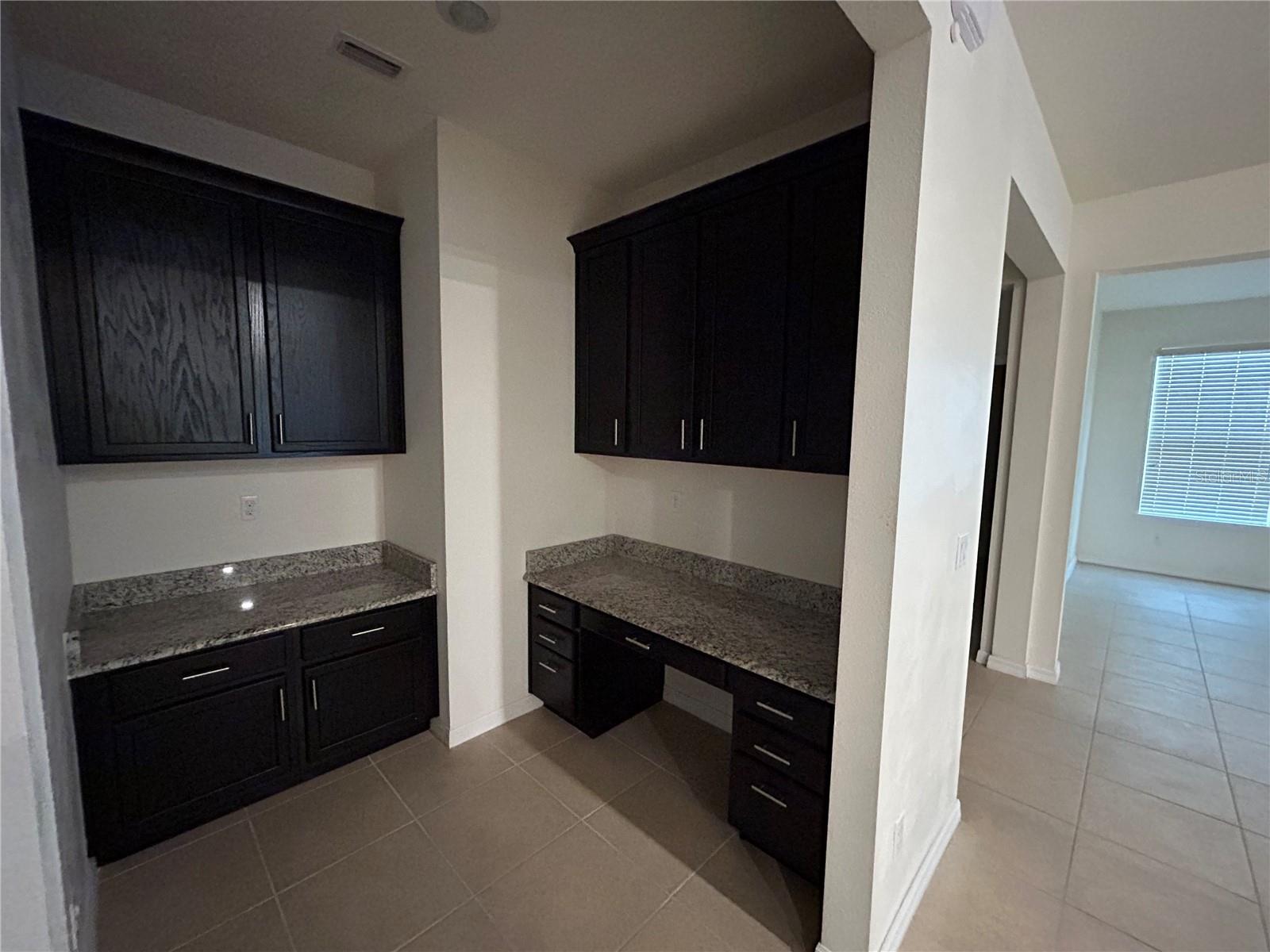 3942 GREEN SABAL DRIVE