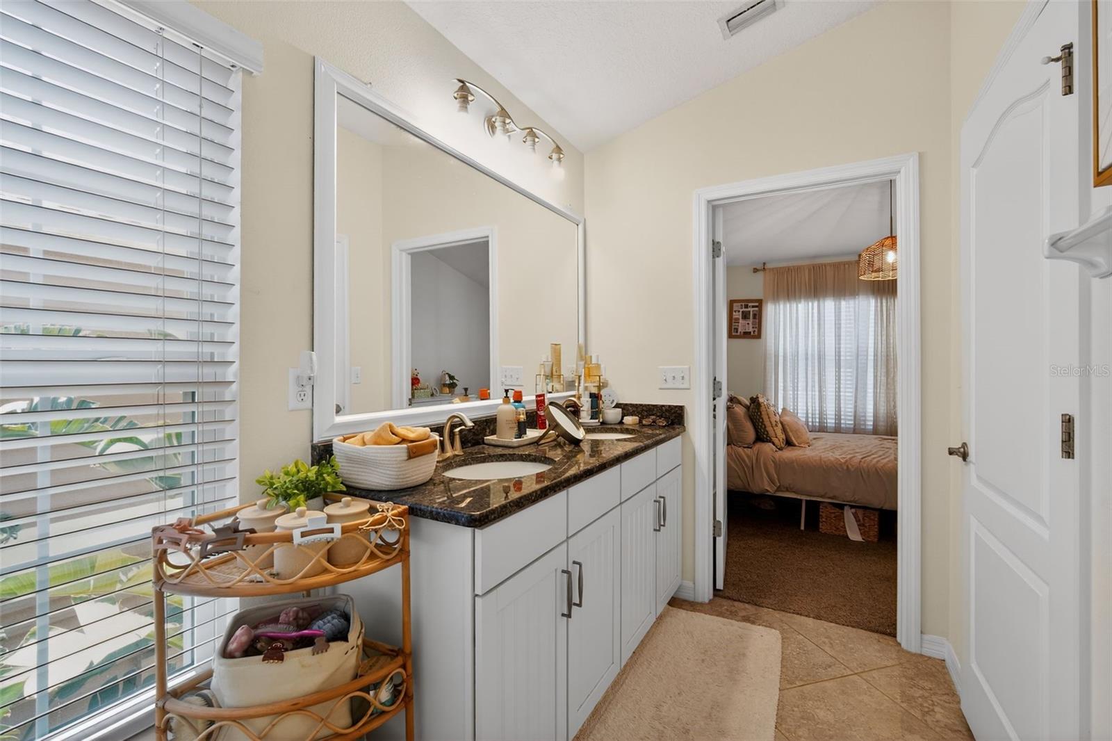 SCHOONER COVE A CONDO PH 17 - Residential Lease