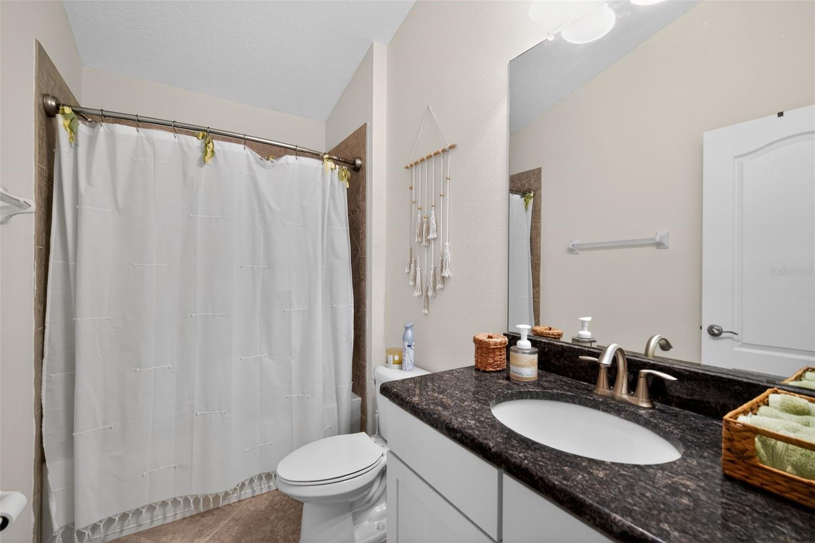 SCHOONER COVE A CONDO PH 17 - Residential Lease