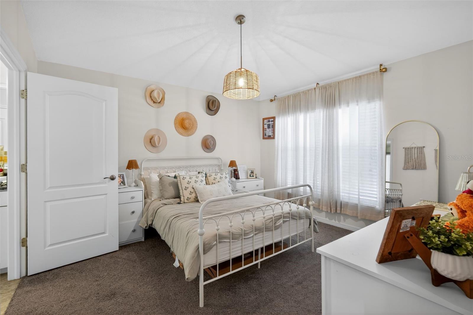 SCHOONER COVE A CONDO PH 17 - Residential Lease