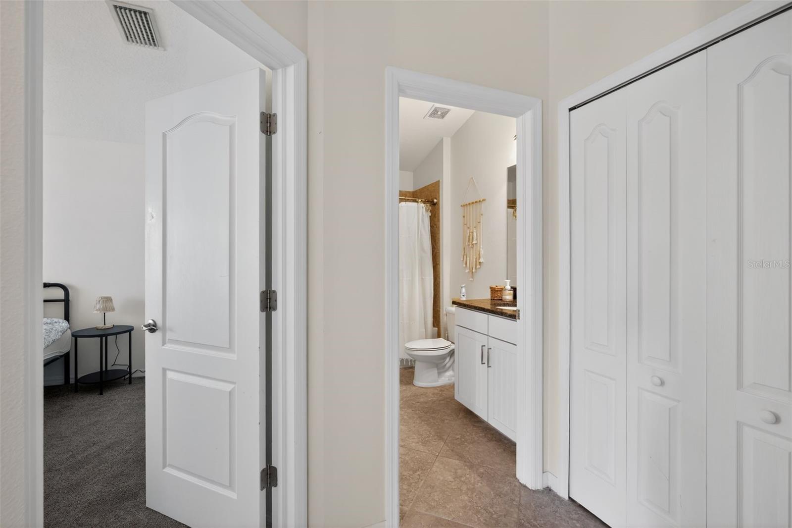 SCHOONER COVE A CONDO PH 17 - Residential Lease