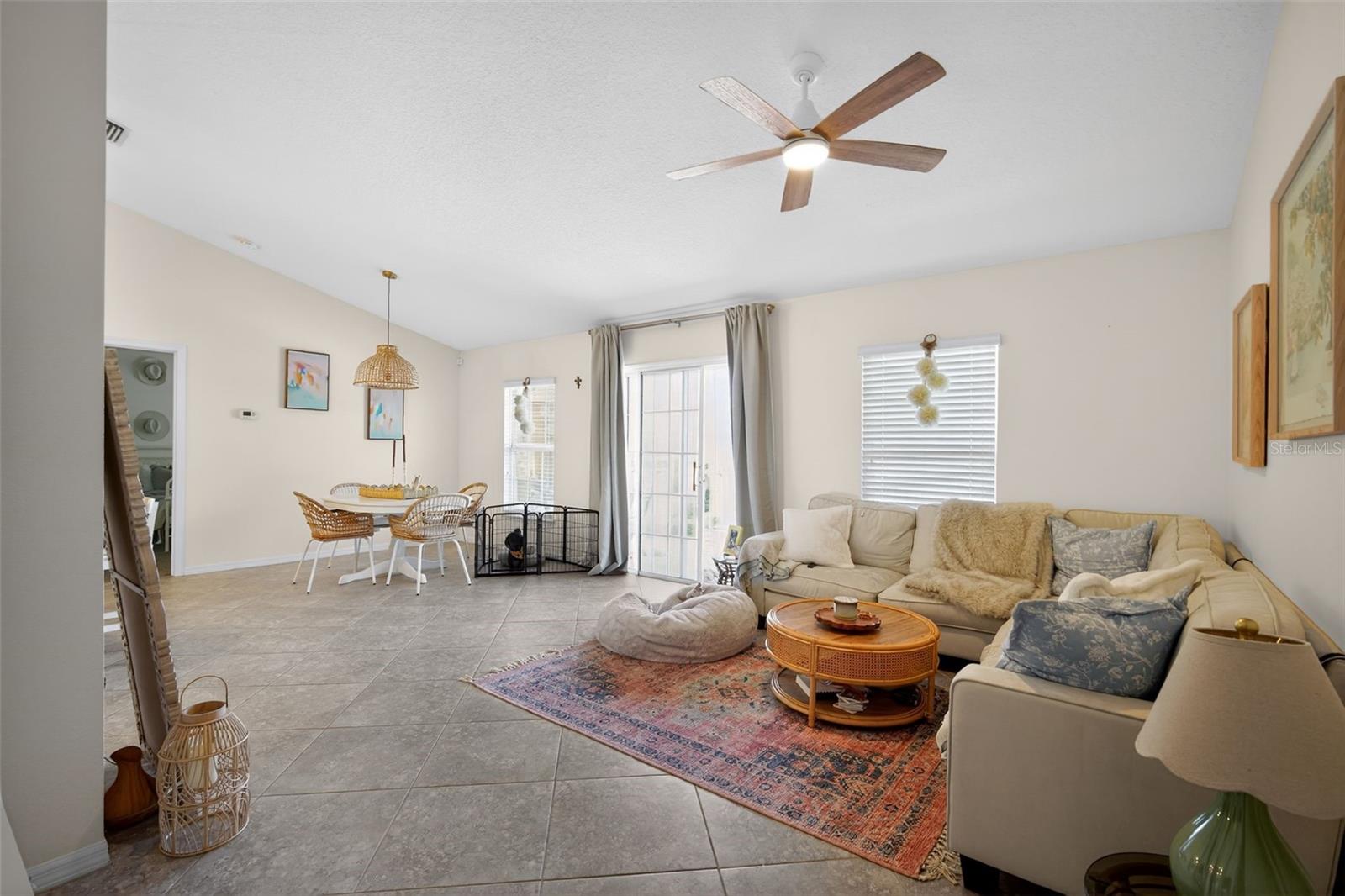 SCHOONER COVE A CONDO PH 17 - Residential Lease