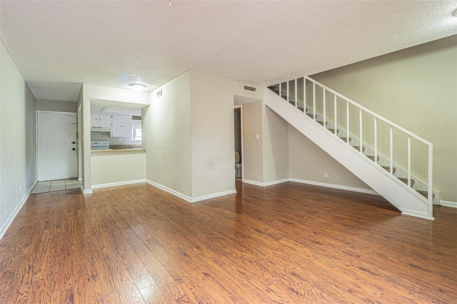 MEADOWOOD CONDO VILLAGE - Residential