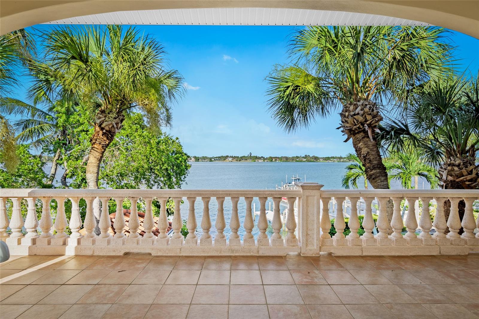 CASEY KEY - Residential