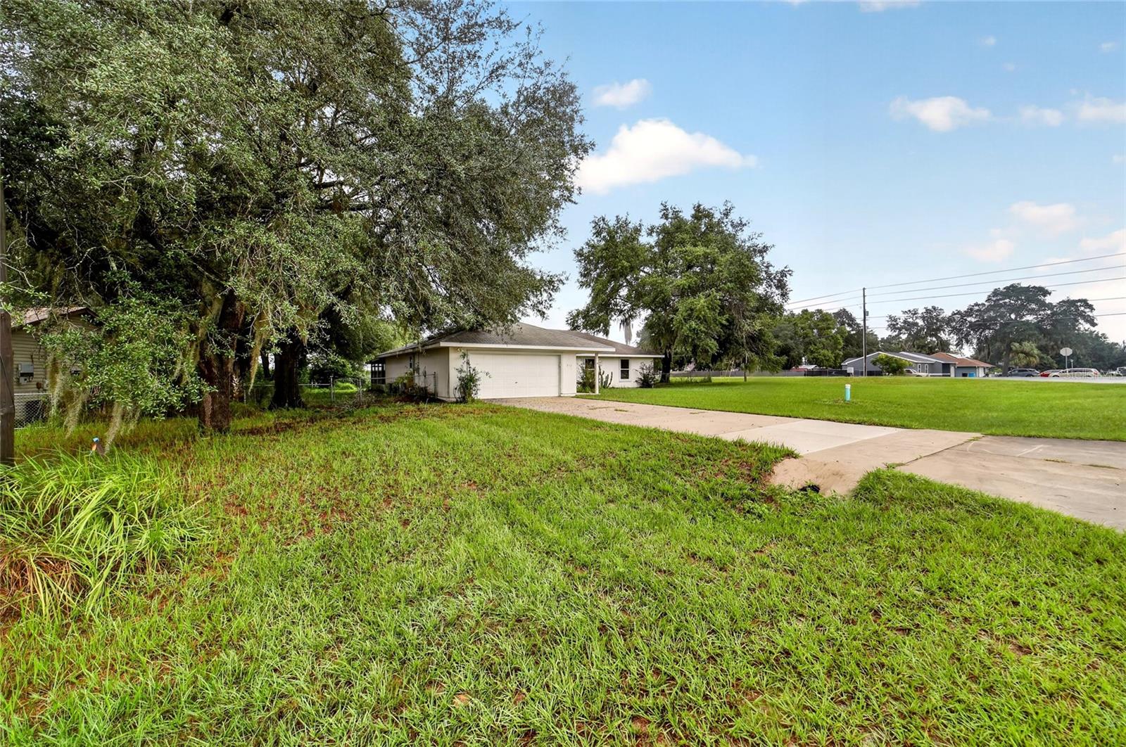 248 BAHIA CIRCLE